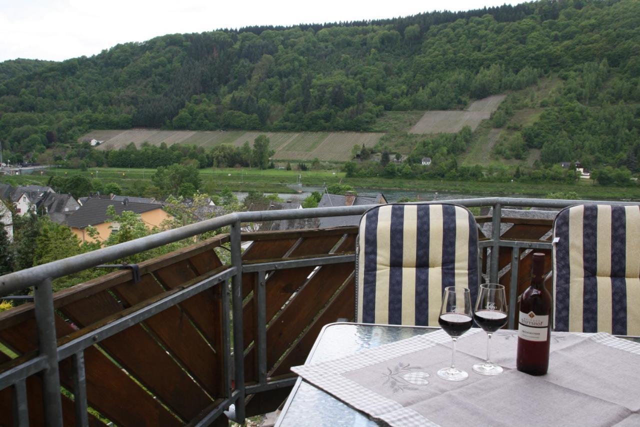 Apartments Stiftshof Enkirch Extérieur photo